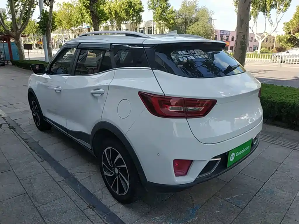 Zotye T300 2018 2017 1.5T CVT Executive