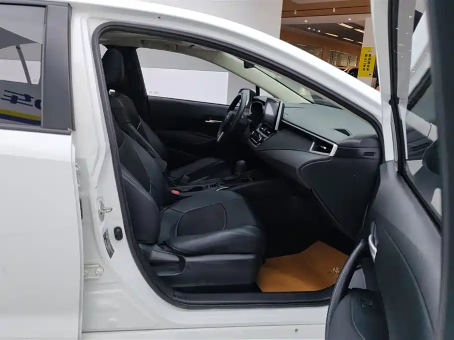 Toyota Corolla 2019 1.2T S-CVT GL-i Elite Edition фото 8