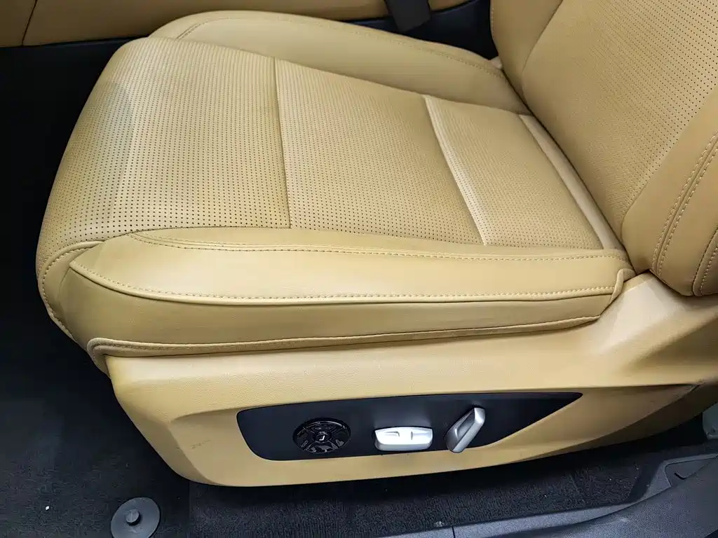 Li Auto Li ONE 2023 2021 Extended Range 6-Seater