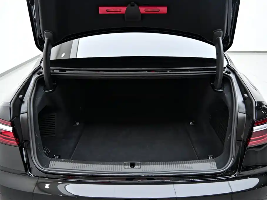 Audi A8 2019 A8L 55 TFSI quattro Premium фото 36