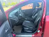 Фото 13 - Ford Focus