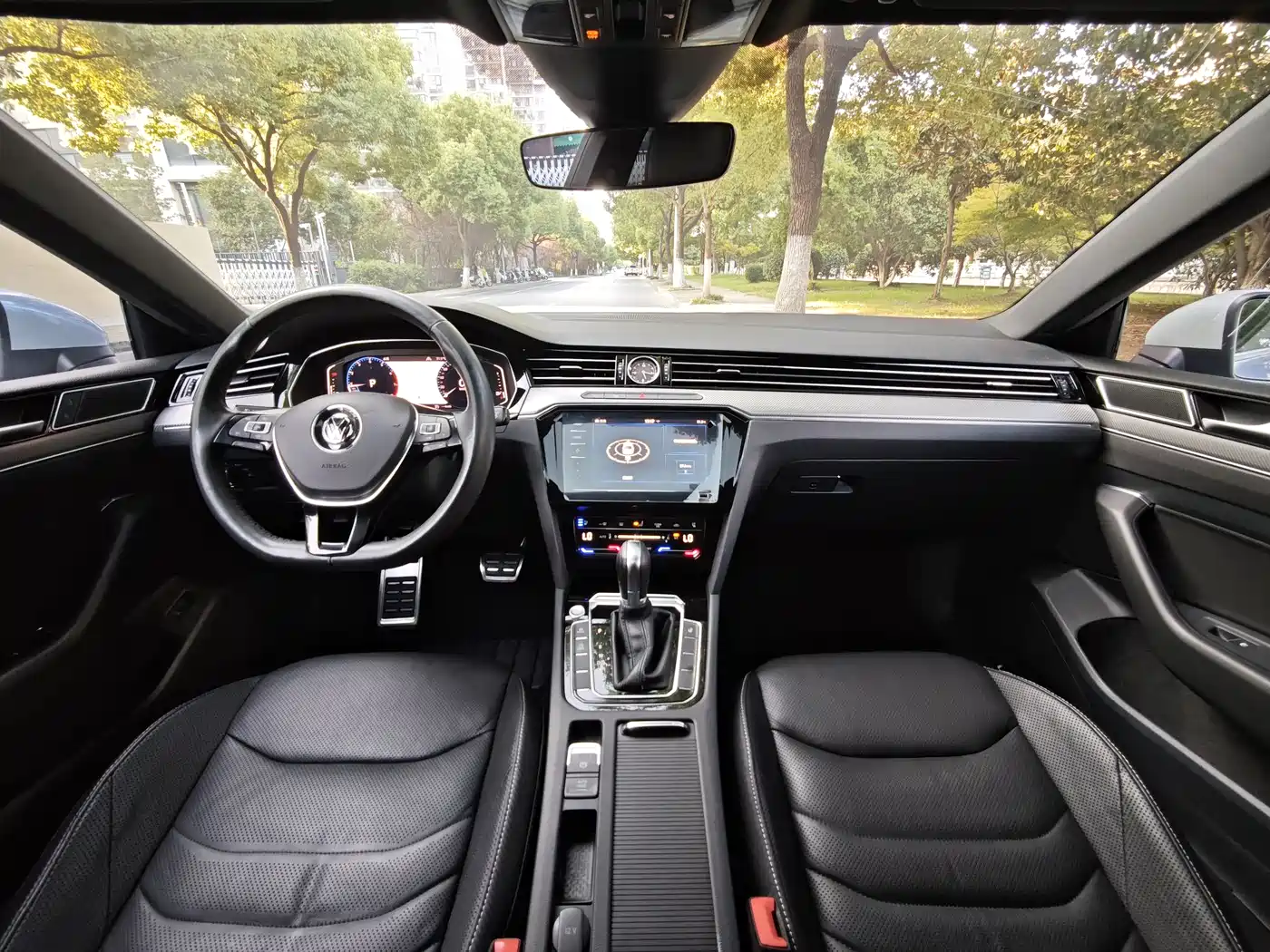 Volkswagen FAW-Volkswagen CC 2020 330TSI Glamour Version China VI фото 9