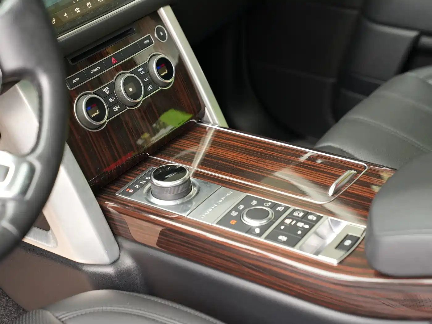 Land Rover Range Rover 2016 3.0 SC V6 Vogue фото 9