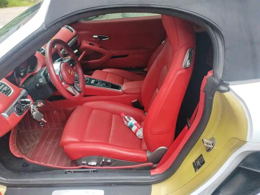 Porsche Boxster 2013 2013 Boxster 2.7L
