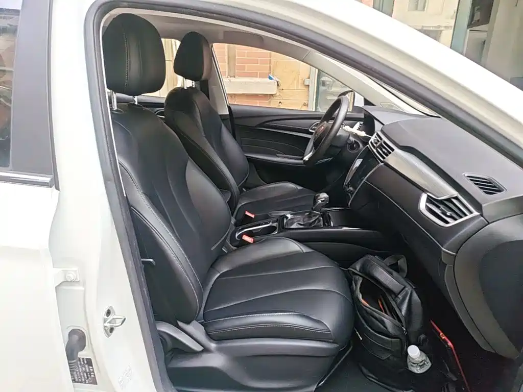Roewe i5 2018 2019 1.5L Auto 4G Langhao Edition