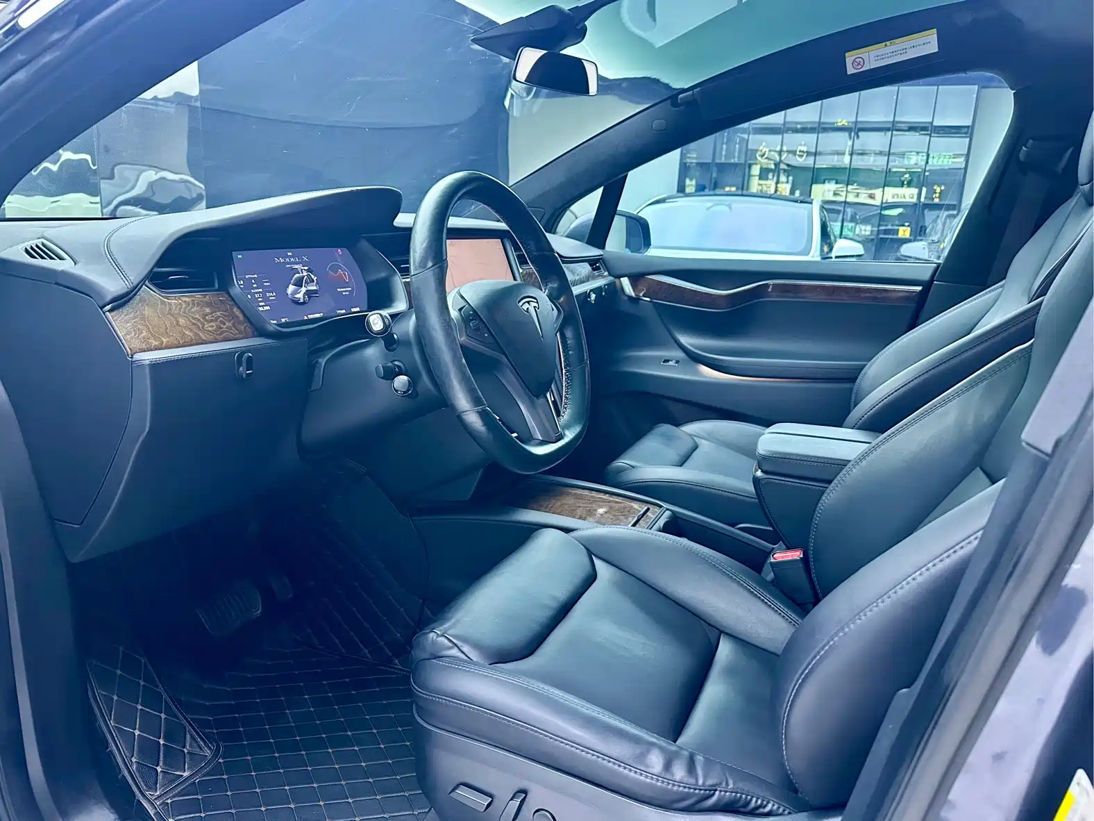 Фото 5 - Tesla Model X