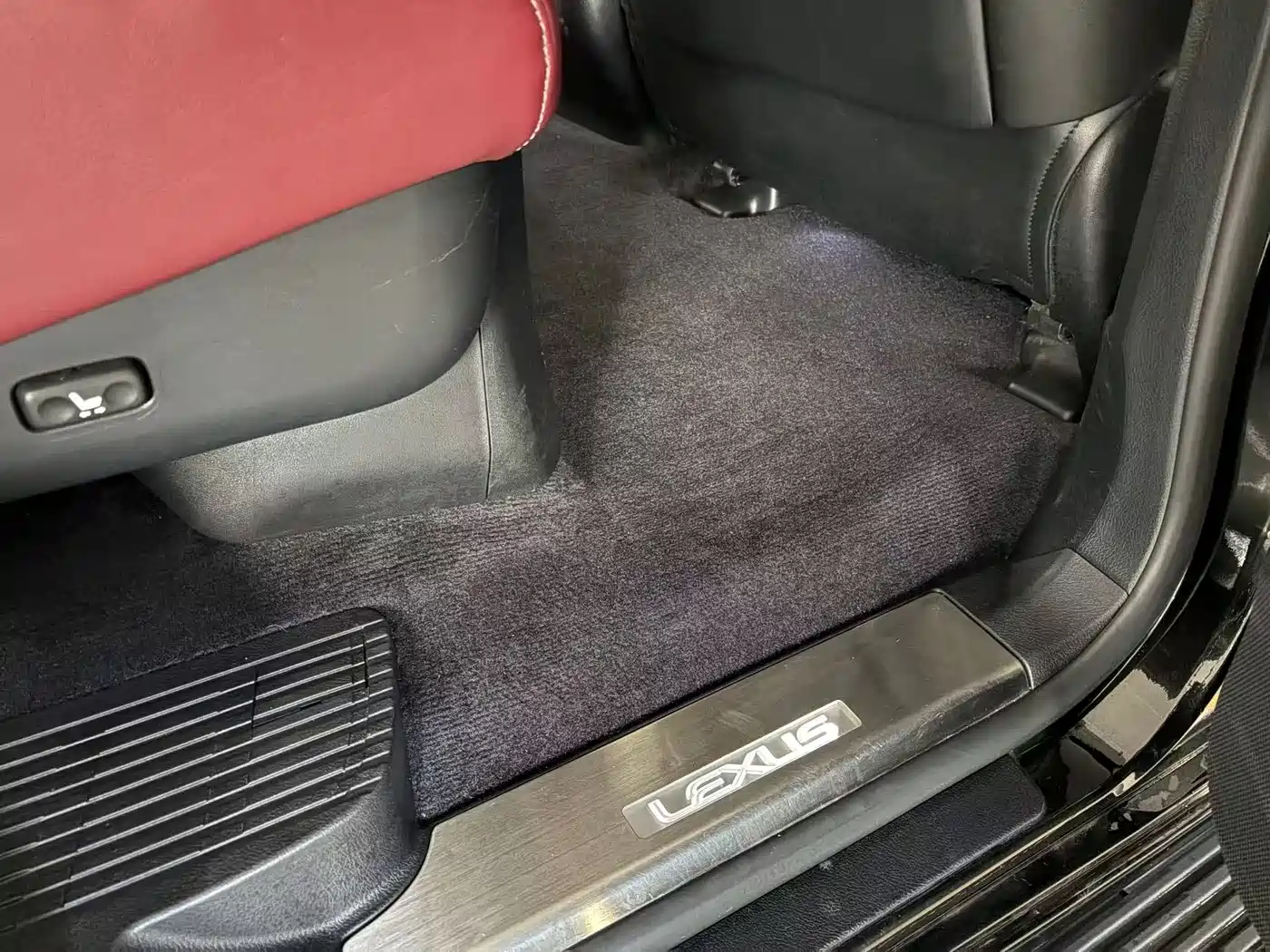 Lexus LX 2019 570 Peak Special Edition фото 7