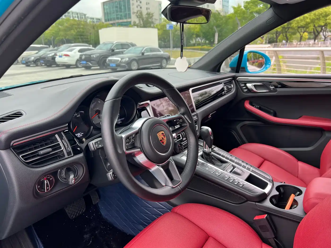 Porsche Macan 2018 Macan S 3.0T фото 9