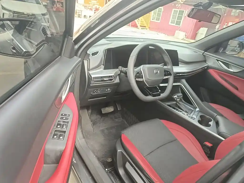 Changan CS35 PLUS 2023 2023 Enjoyment Edition 1.4T DCT Luxury