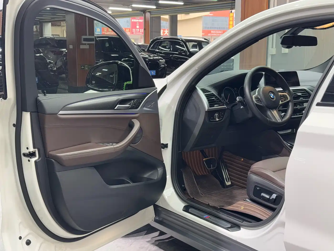 BMW X4 2019 xDrive25i M Off-Road Package фото 4
