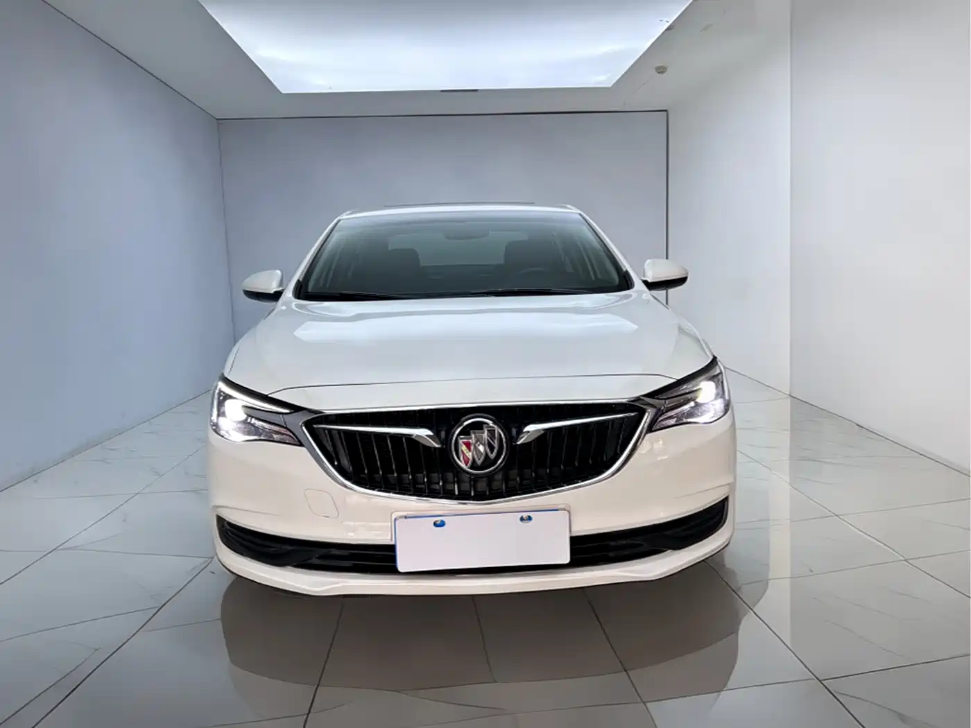 Buick Excelle 2021 1.3T Auto Mild Hybrid Elite фото 2