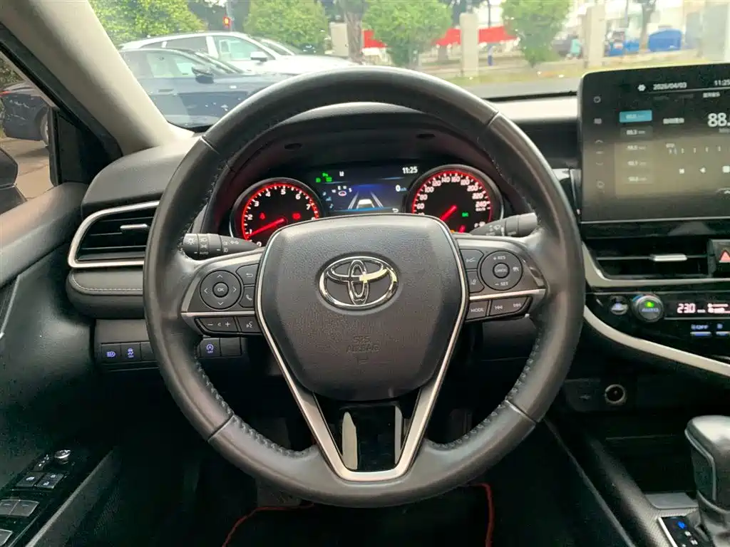 Toyota Camry 2021 2.0S Sporty Edition фото 15