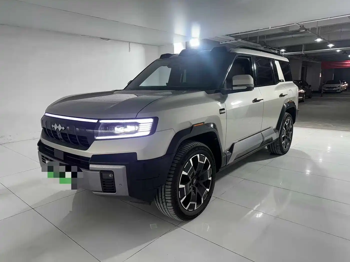 2025 Fang Cheng Bao Leopard 8