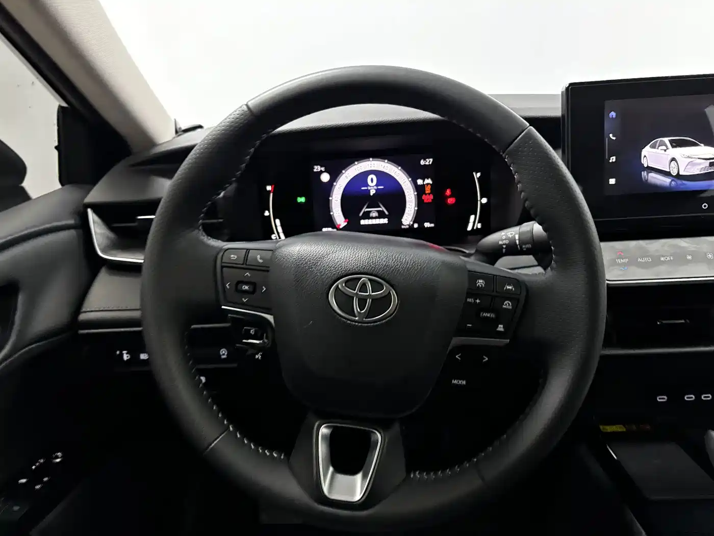 Toyota Camry 2025 2024 2.0GVP Luxury Edition