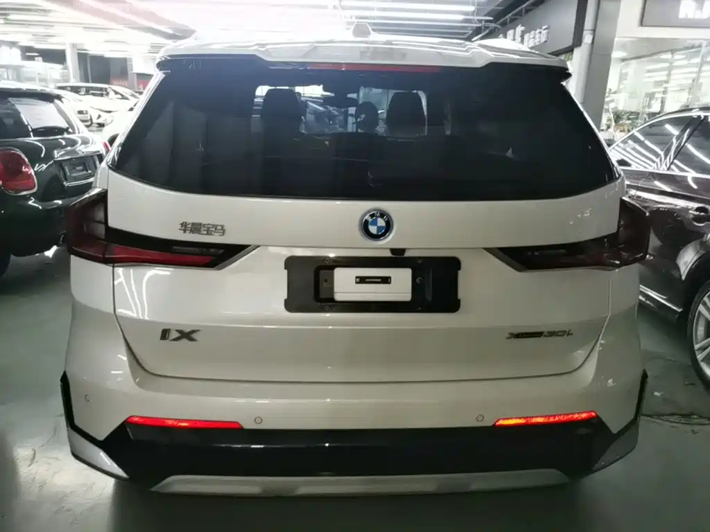 BMW iX1 2024 2023 xDrive30L M Sport Package