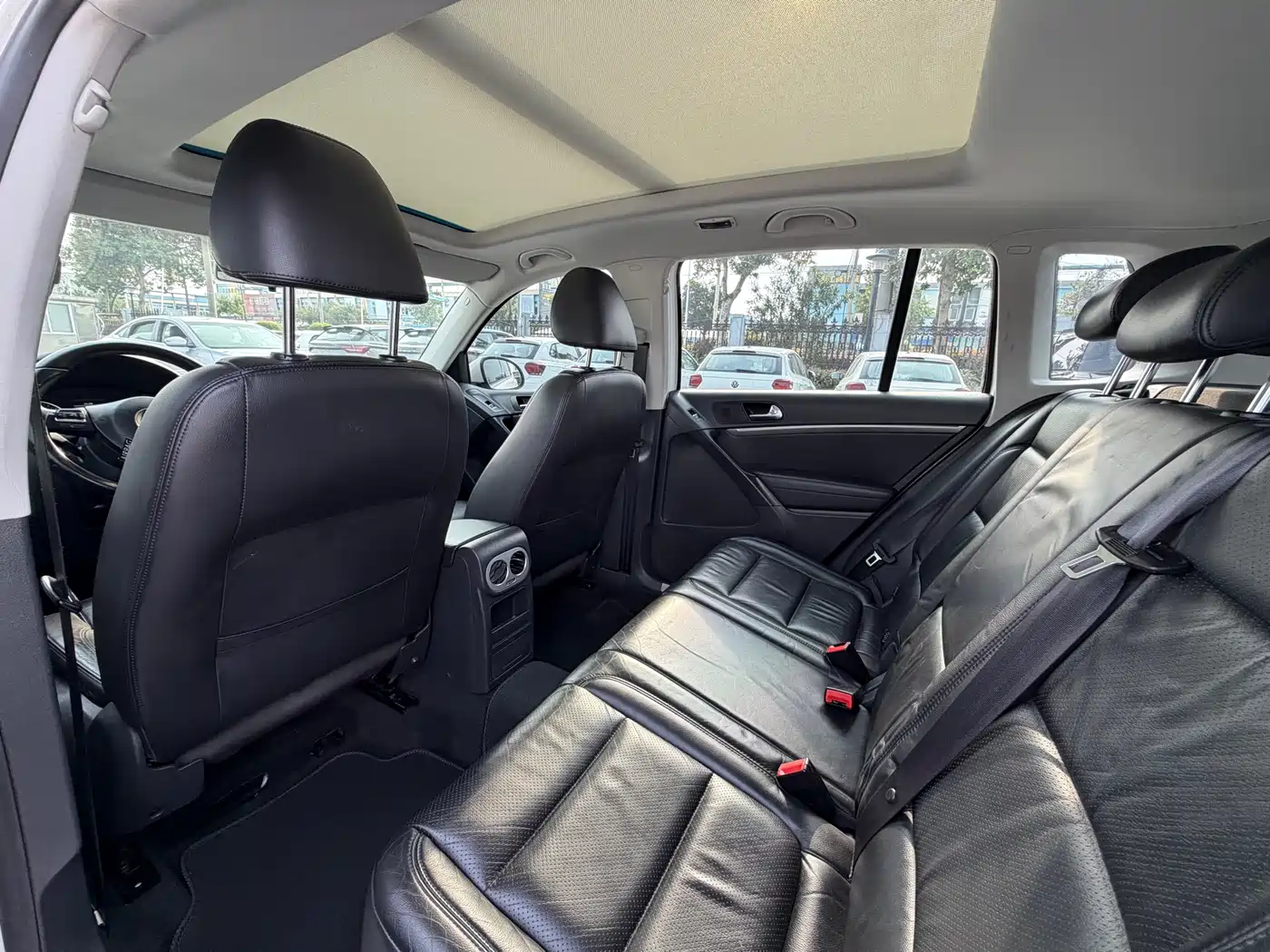Volkswagen Tiguan 2013 1.8TSI Automatic 2WD Luxury Model фото 6