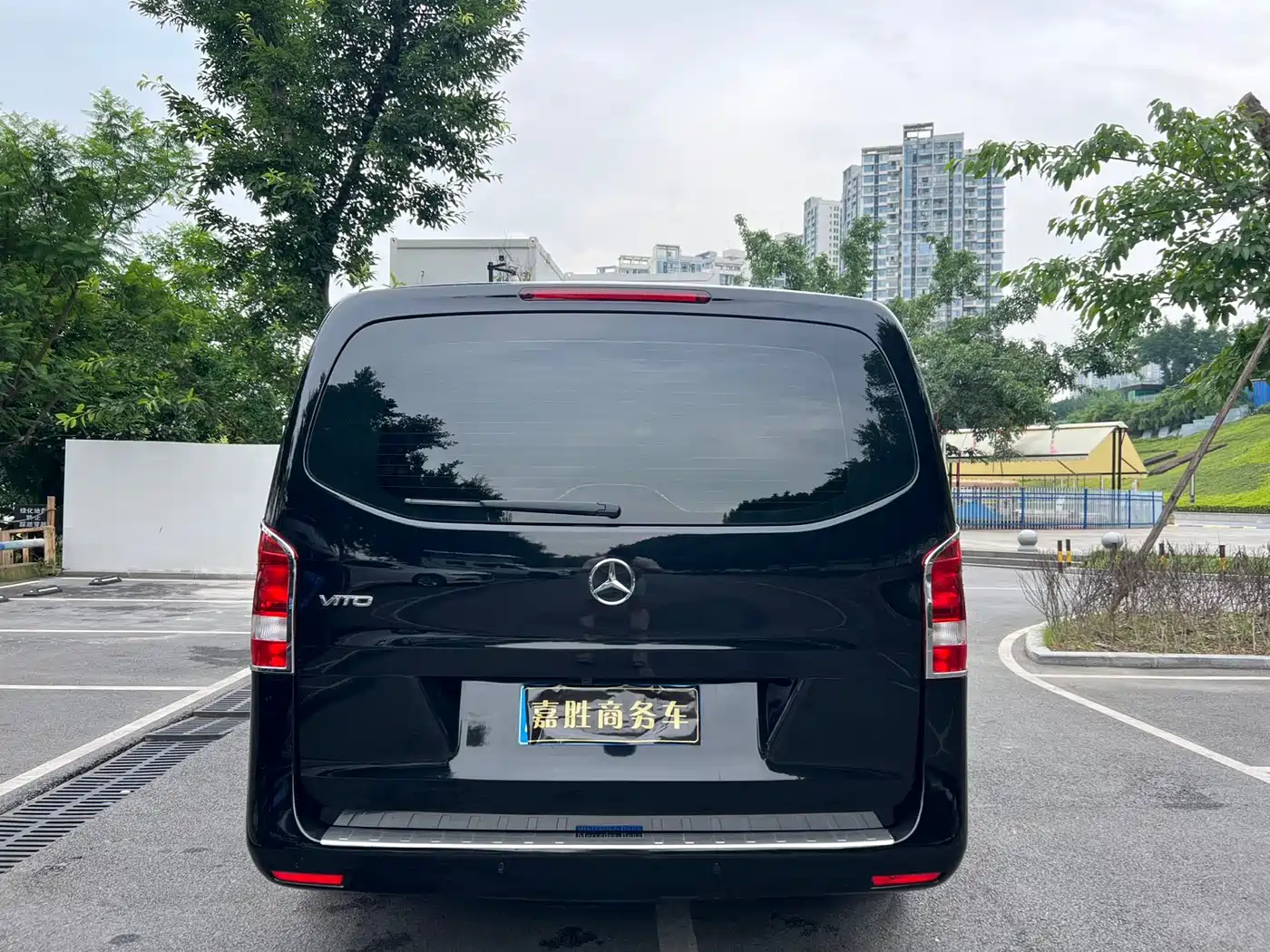 Mercedes-Benz Vito 2018 2.0T Business Edition China VI фото 3