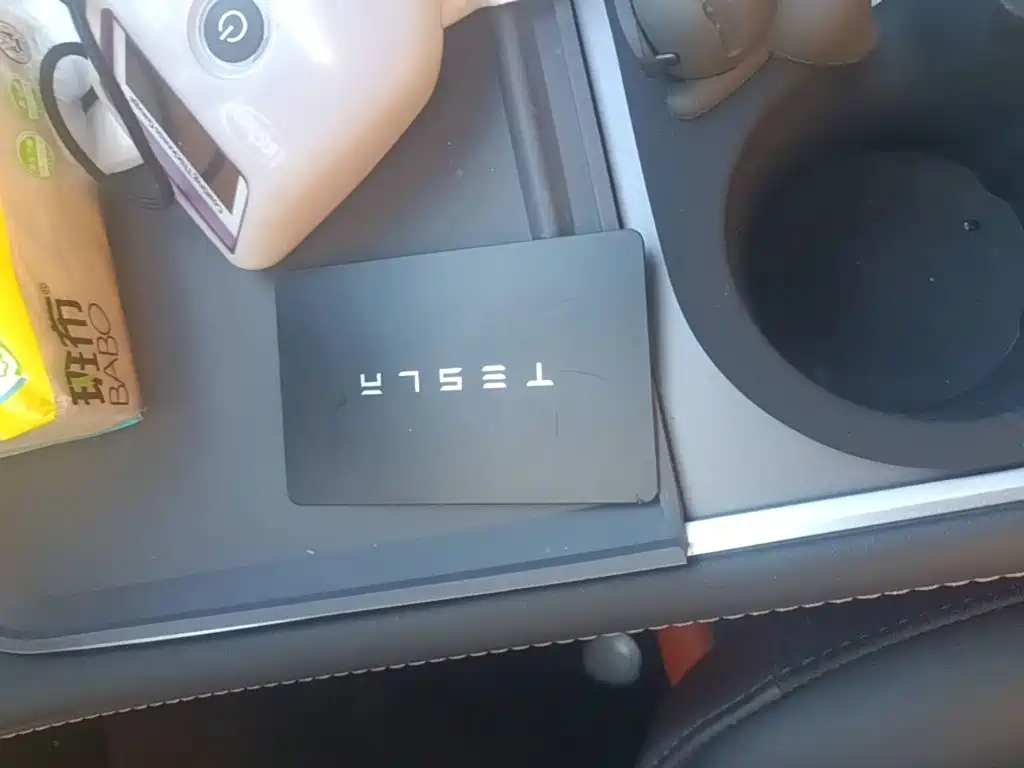 Фото 9 - Tesla Model Y