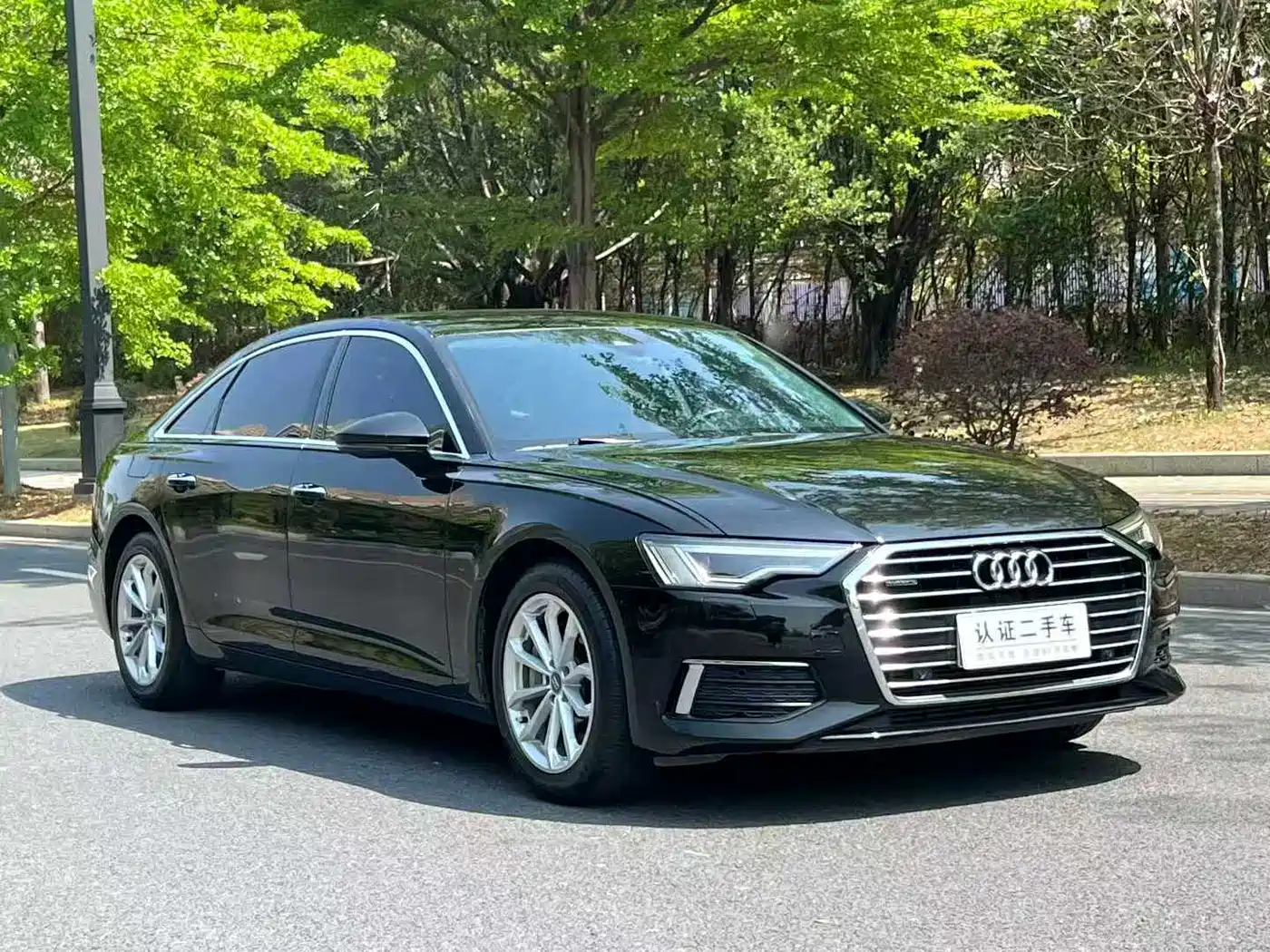 Audi A6L 2022 40 TFSI Luxury Elegance фото 3