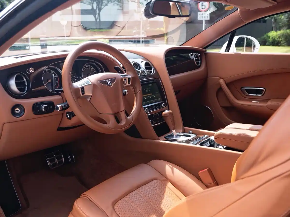 Bentley Continental 2015 2012 4.0T GT V8