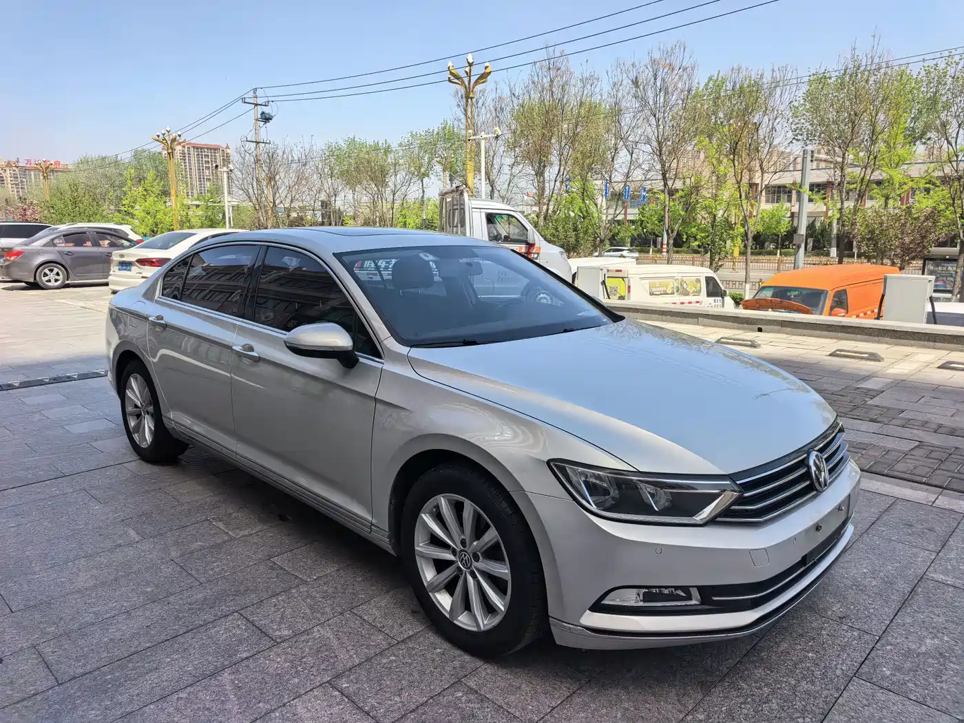 Volkswagen Magotan 2017 330TSI DSG Leading фото 3
