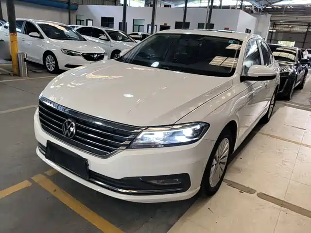 Volkswagen Lavida 280TSI DSG, Комфорт