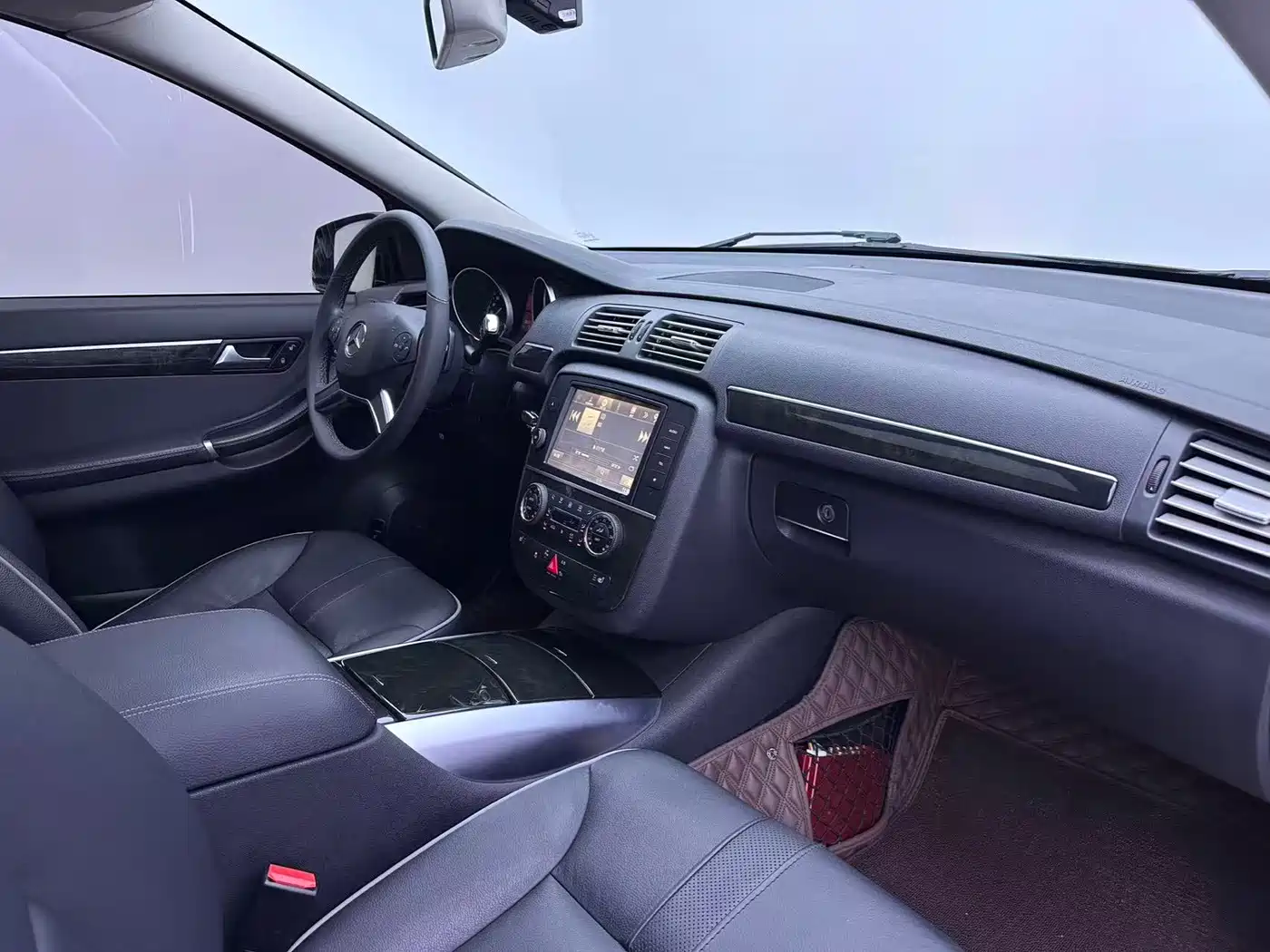 Mercedes-Benz R-Class 2018 2017 R 320 4MATIC Business Collector's Edition