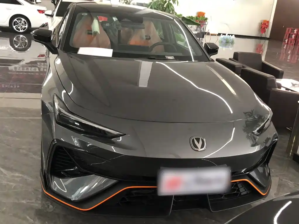 Changan UNI-V 2026 2025 2.0T Sport Version