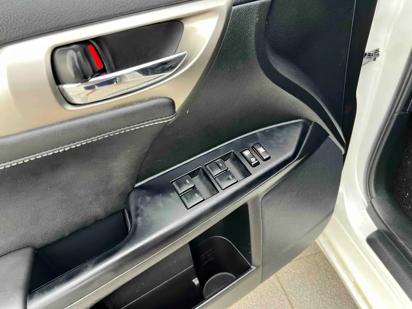 Lexus CT 2020 2017 CT200h Elite Edition Monochrome China V