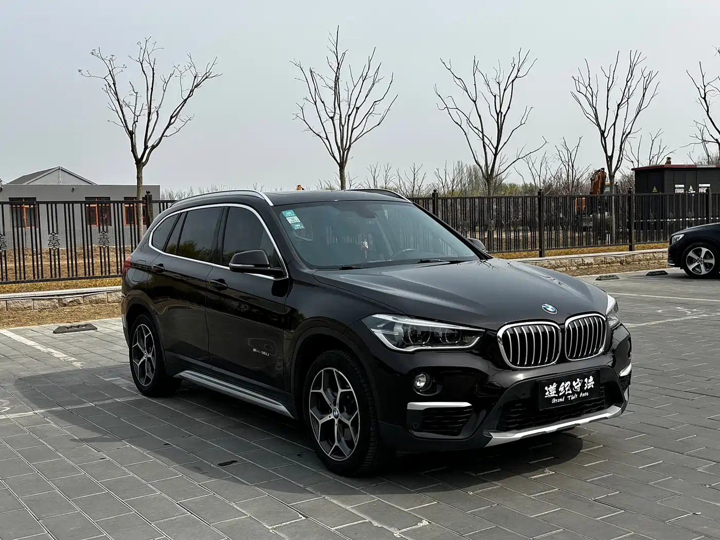 BMW X1 2016 sDrive18Li Luxury Model фото 3