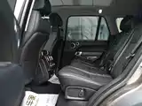 Photo 7 - Land Rover Range Rover