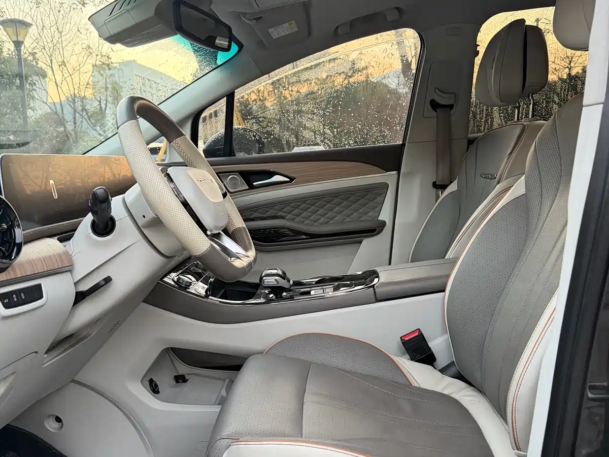 DONGFENG POPULAR YACHTS