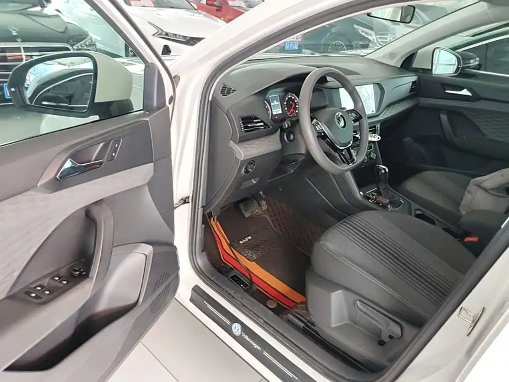 Volkswagen Tharu, миниатюра 16