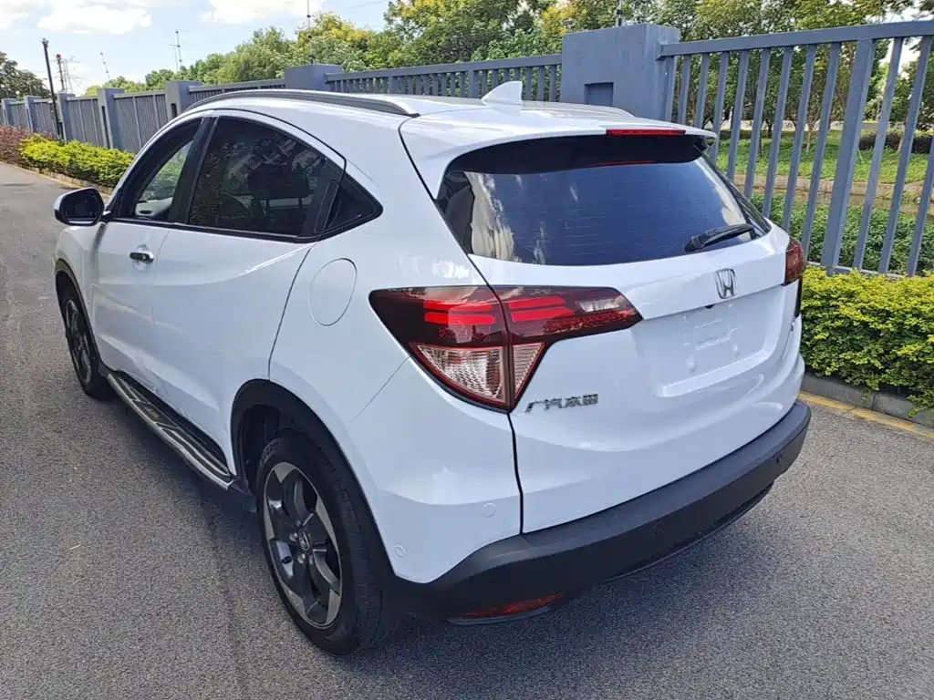 Photo 5 - Honda Vezel