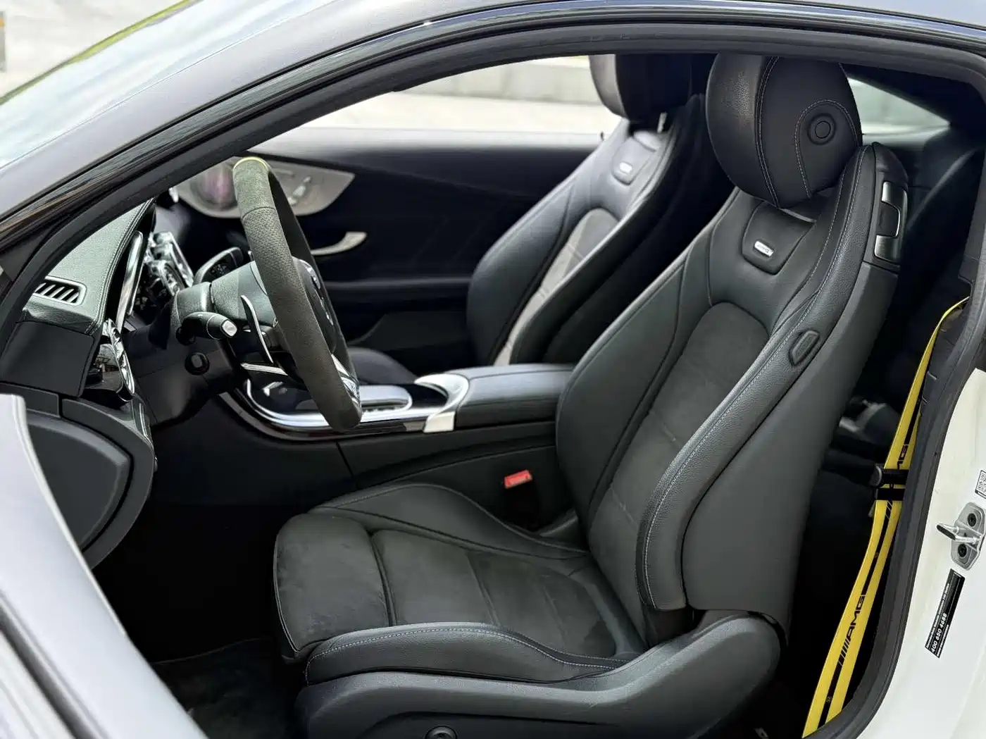 Mercedes-Benz C-Class AMG 2021 AMG C 63 Coupe фото 6