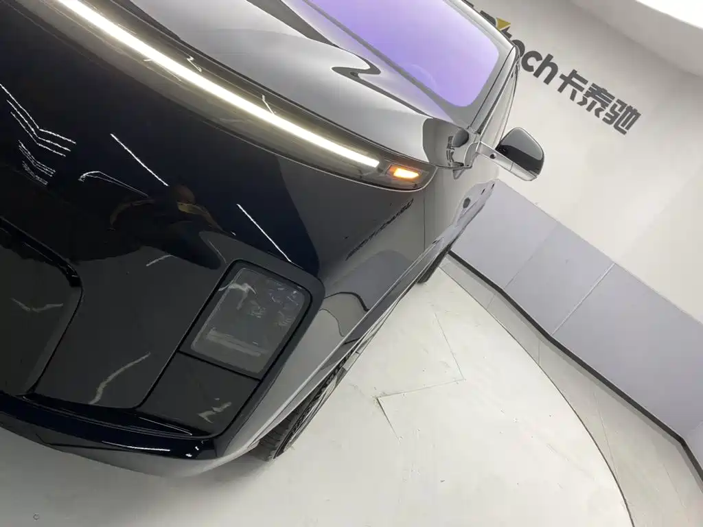 Li Auto L8 2026