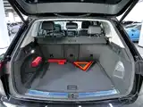 Фото 16 - Volkswagen Touareg