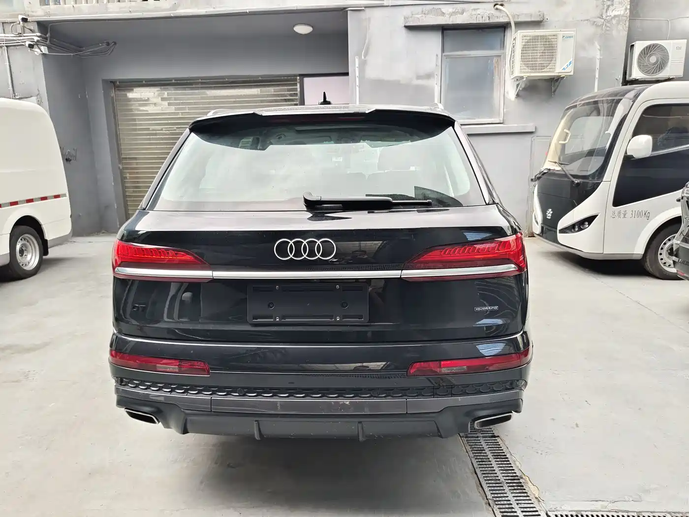 AUDI Q7