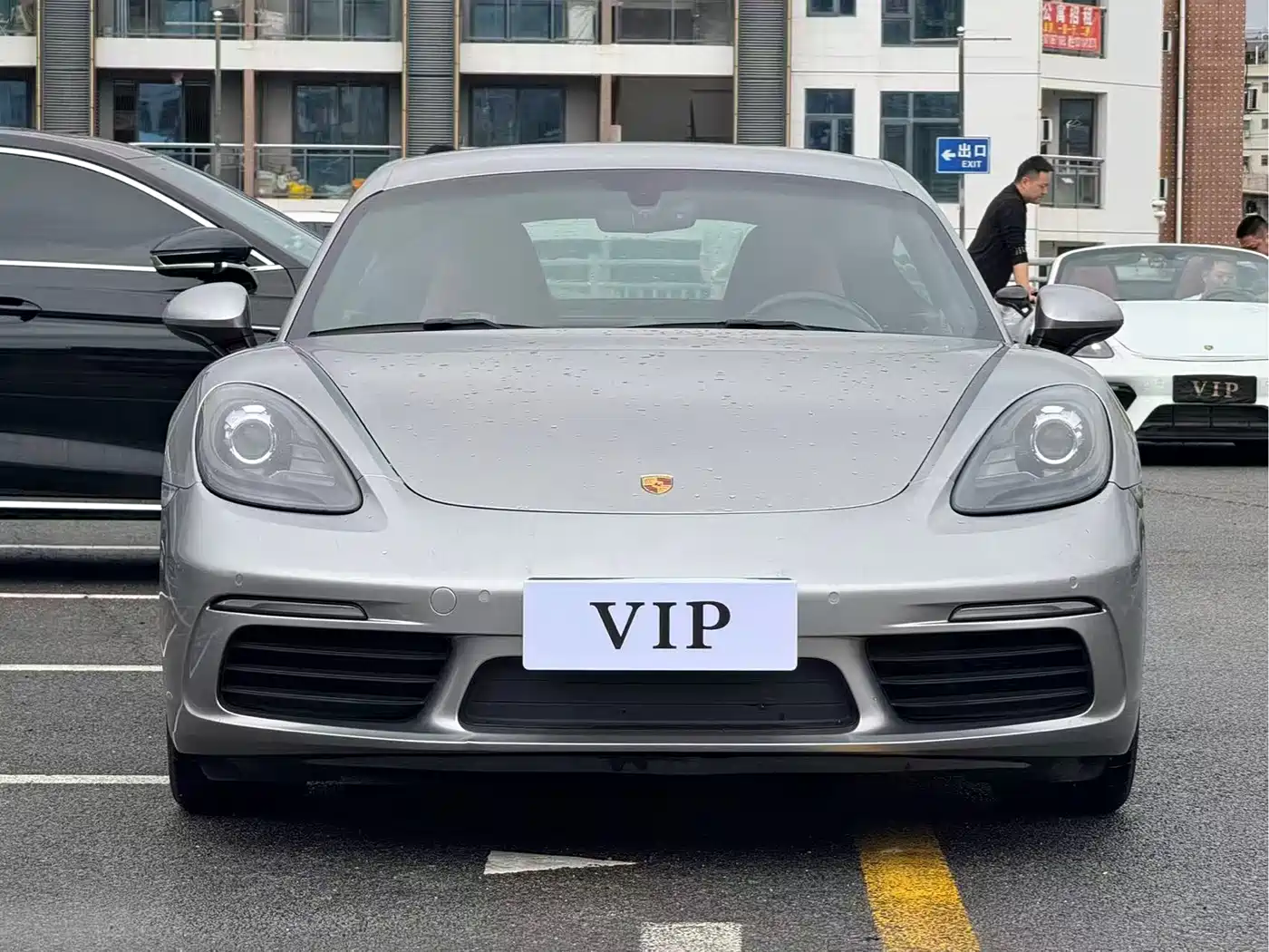 Porsche 718 2018 Cayman 2.0T фото 2