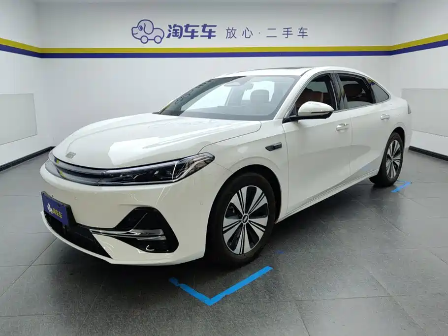 Geely Galaxy Galaxy A7 2025