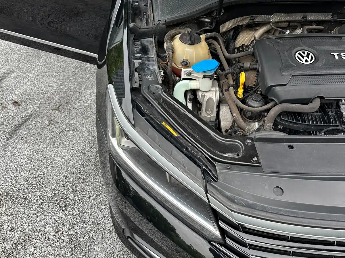 Volkswagen Passat 2017 330TSI DSG Prestige фото 20