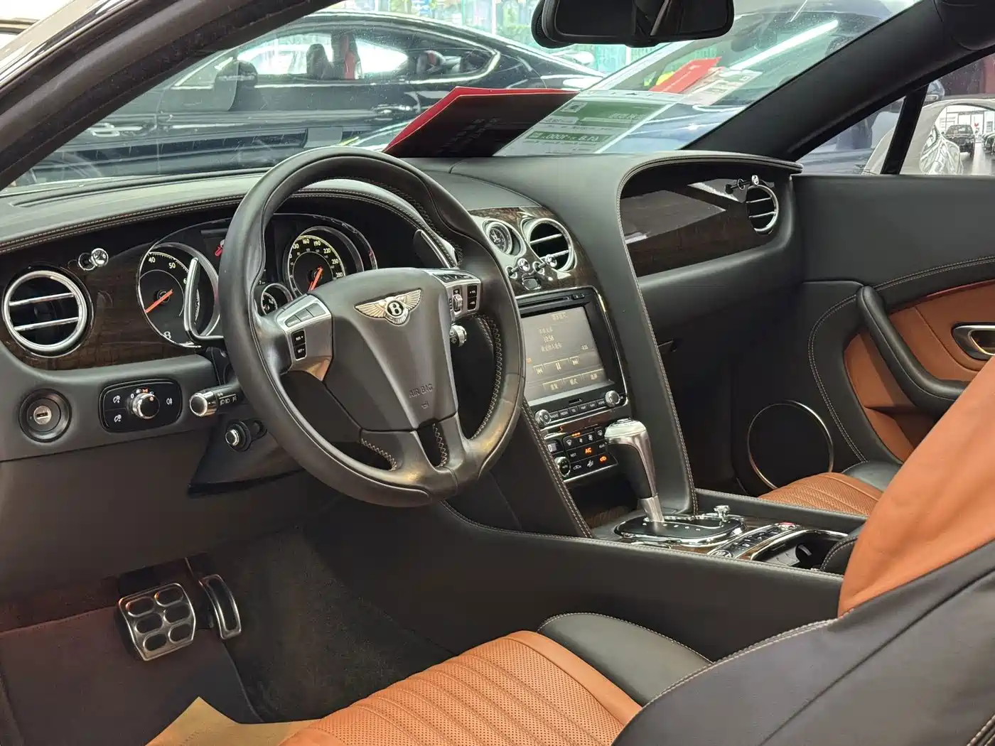 Фото 7 - Bentley Continental