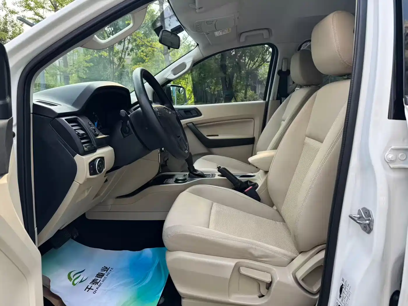 Ford Everest 2018 2017 2.0T Gasoline Automatic 4WD Elite Edition 5-Seater