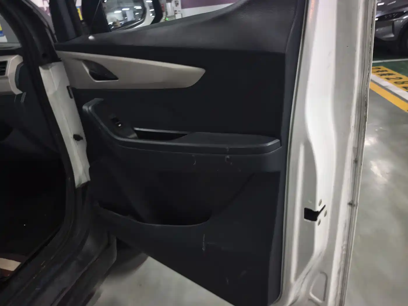 SAIC Maxus Maxus EV30 2022 2022 Pure Electric Smart Logistics Expert Long Axle Guoxuan