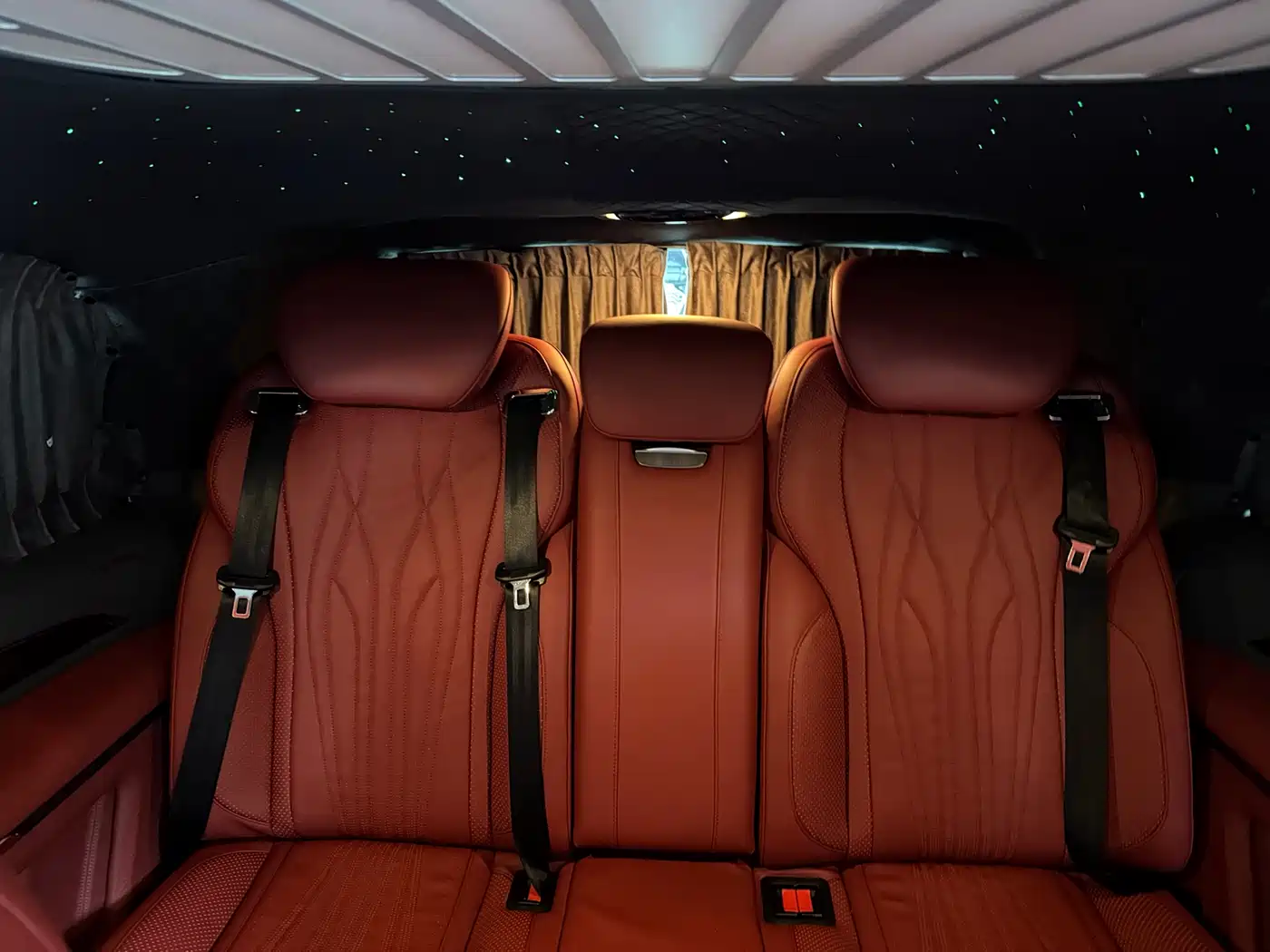 Mercedes-Benz Vito 2021 2.0T Business Edition 7-seater фото 16