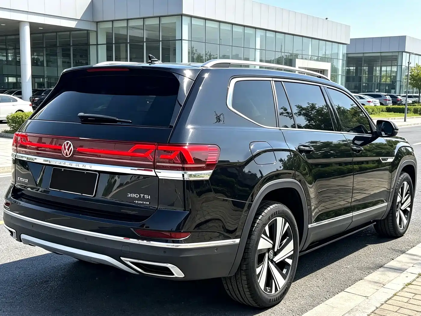 Фото 9 - Volkswagen Teramont