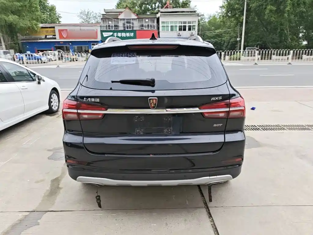 Фото 6 - Roewe RX5