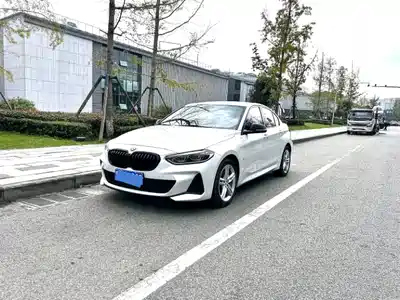 BMW 1