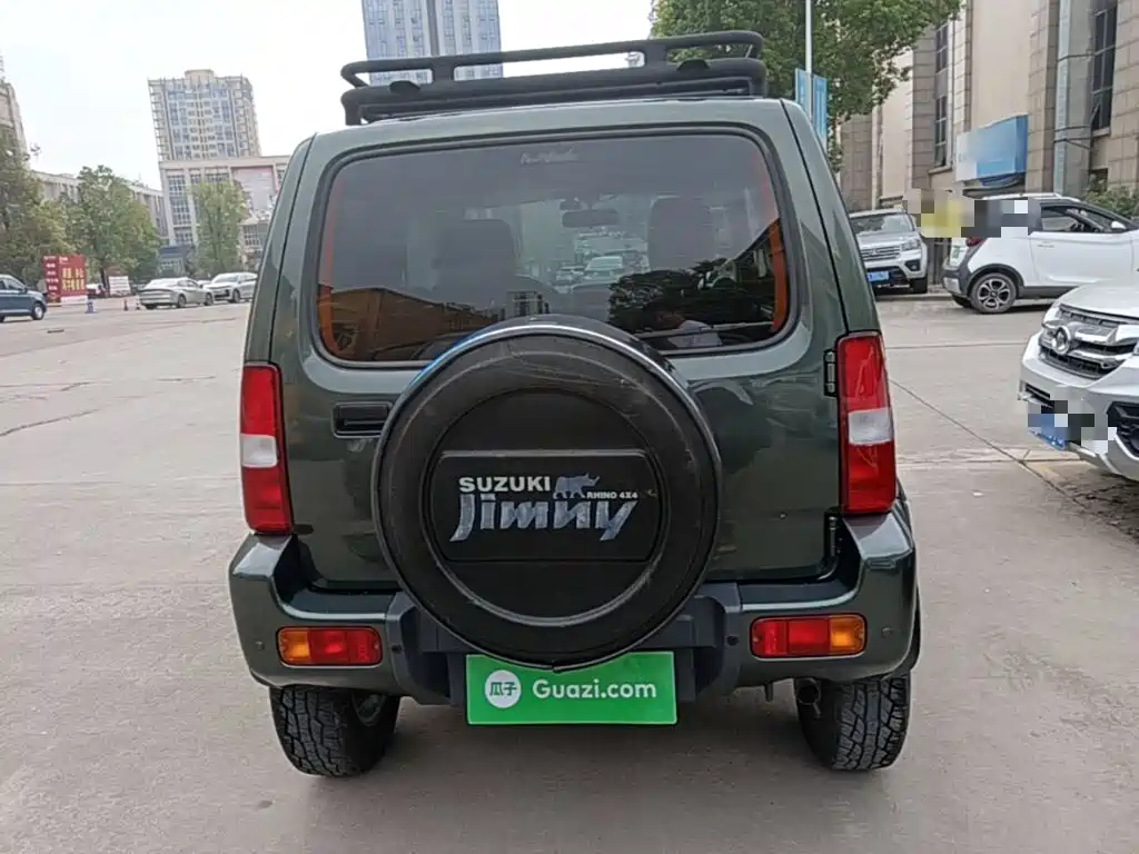 Suzuki Jimny (Import) 2015 2015 1.3 AT JLX Navigation Edition