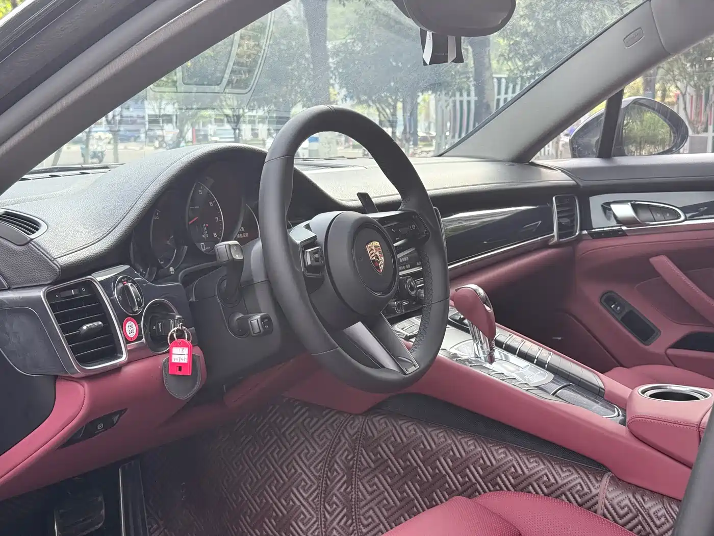 Porsche Panamera 2016 Panamera Executive Edition 3.0T фото 5